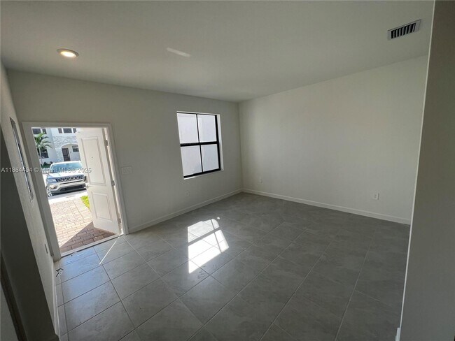 Building Photo - 11779 SW 247th Ter