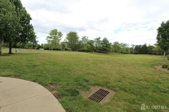 Building Photo - 4707 Ravens Crest Dr