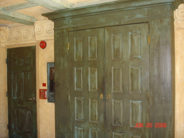 Building Photo - 1460 N Mansfield Ave