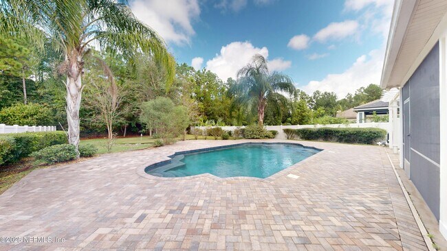 Building Photo - 415 Fever Hammock Dr