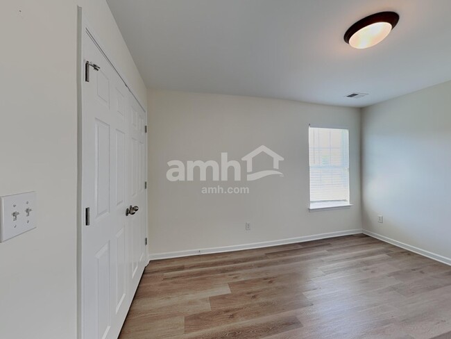 Building Photo - 3824 Caldwell Ridge Pkwy