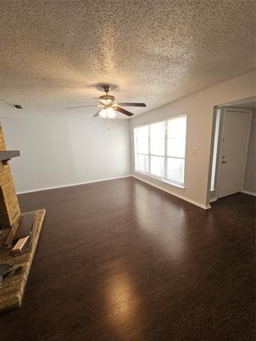 Building Photo - 817 W Rochelle Rd