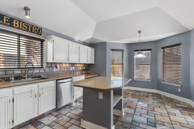 Building Photo - 409 Kathy Ln