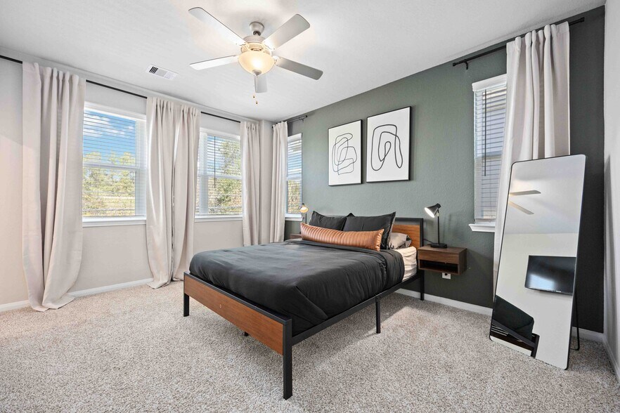 Bedroom #1 - 16106 Oregon Oak Dr