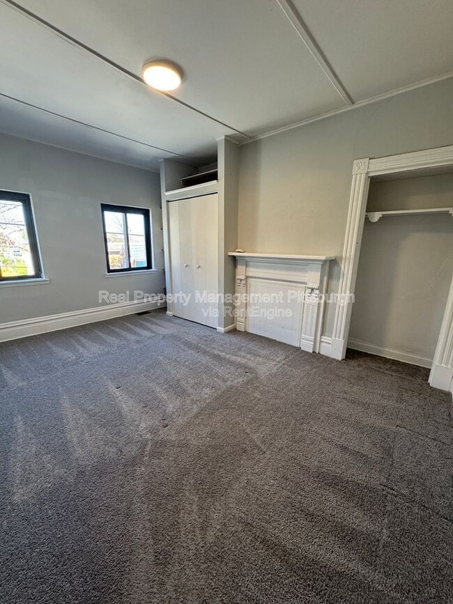 Building Photo - 1825 Rialto St