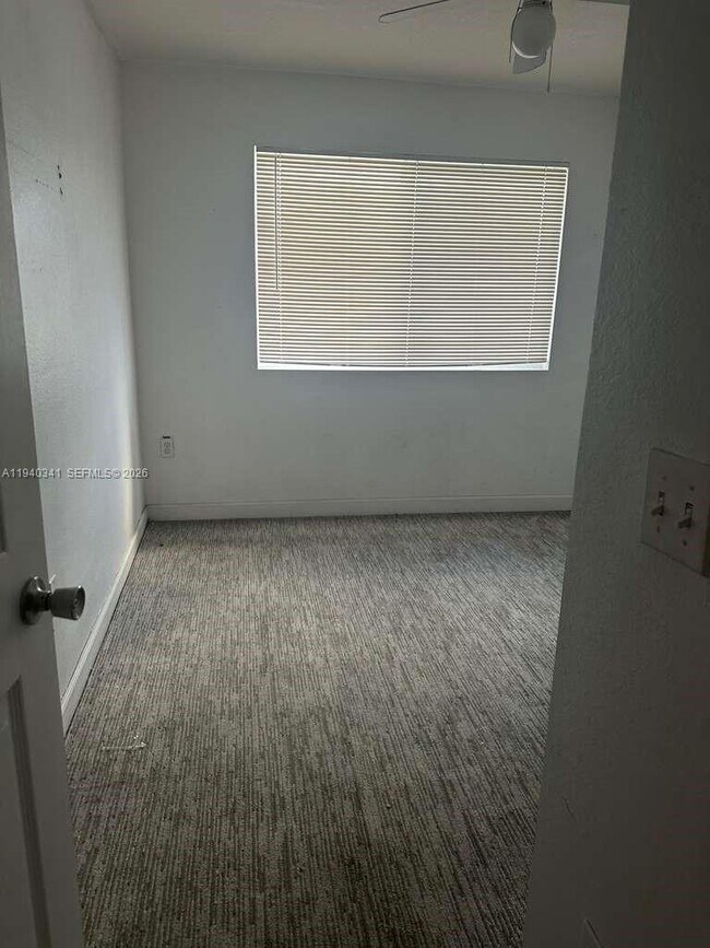 Building Photo - 15460 SW 284th St