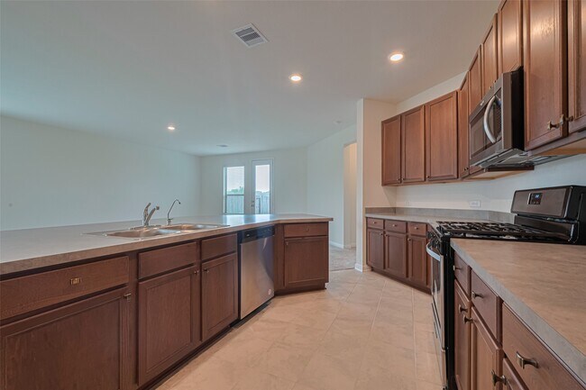 Building Photo - 5727 Texas Sage Dr