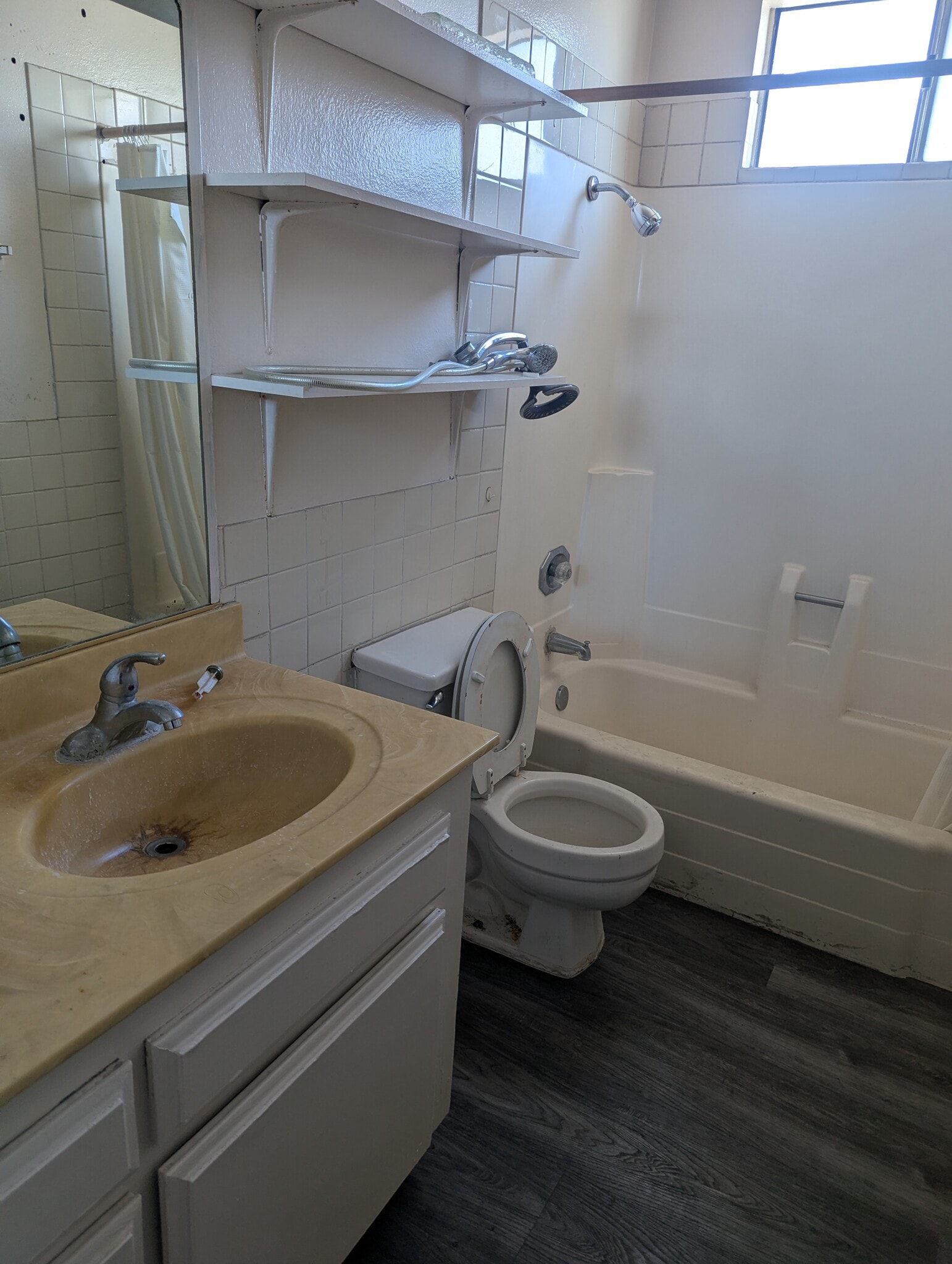 Building Photo - 2119 W 29th St