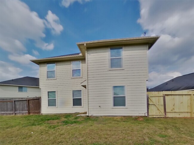 Building Photo - 21407 Jamals Way