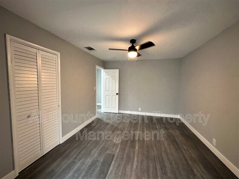 Building Photo - 33891 Via De Anza
