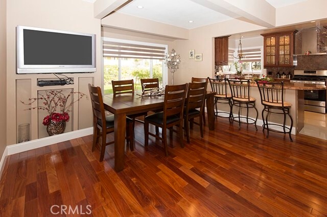 Building Photo - 3238 Montrose