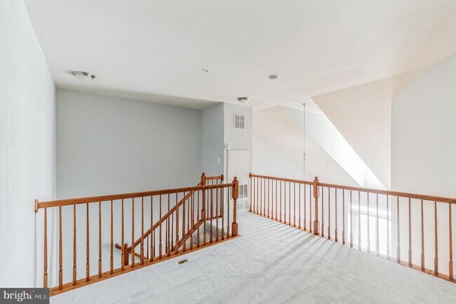 Building Photo - 21210 McFadden Square