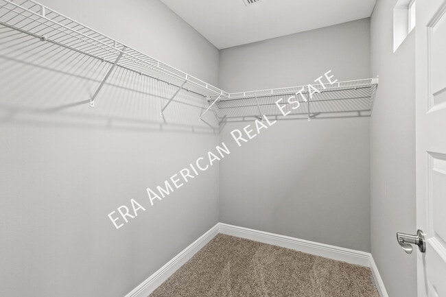 Building Photo - 400 Walters Cir