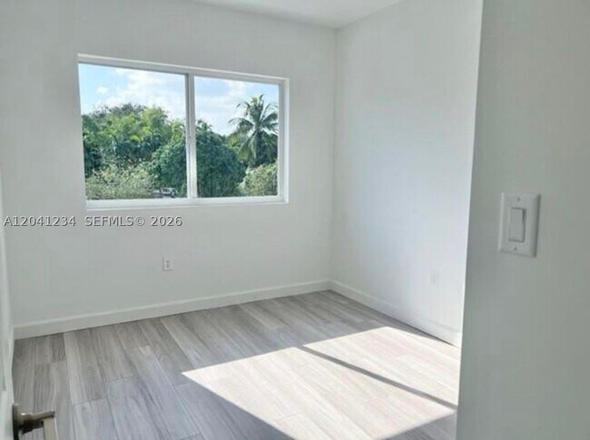 Building Photo - 24600 SW 129th Ct