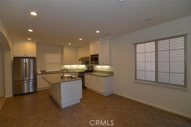 Building Photo - 94 Strawberry Grove