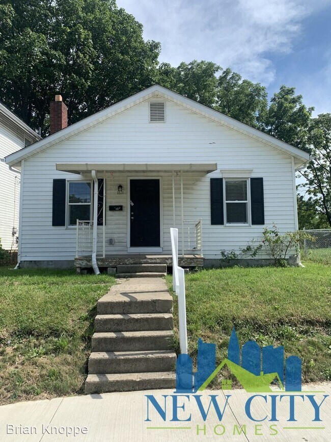 2 br, 1 bath House 1611 Sullivant Ave 1611 Sullivant Ave Columbus
