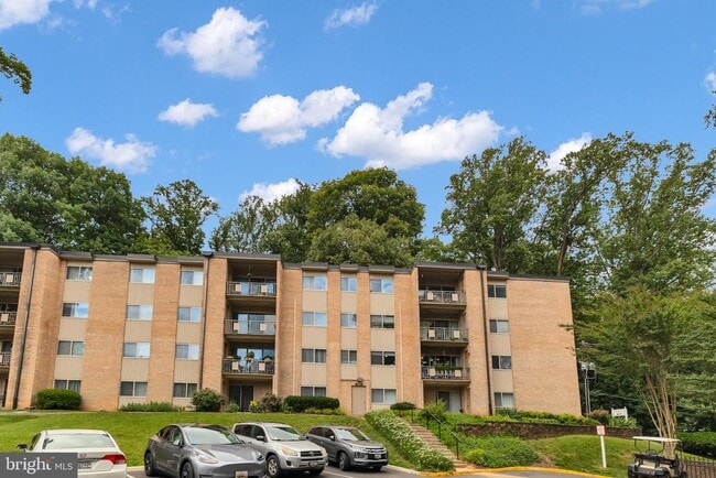 Building Photo - 12413 Braxfield Ct