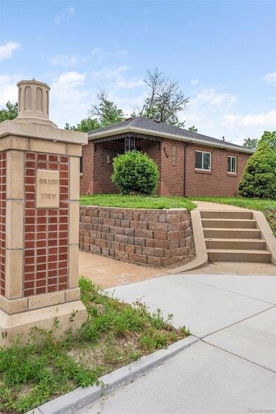 Building Photo - 4546 Lowell Blvd