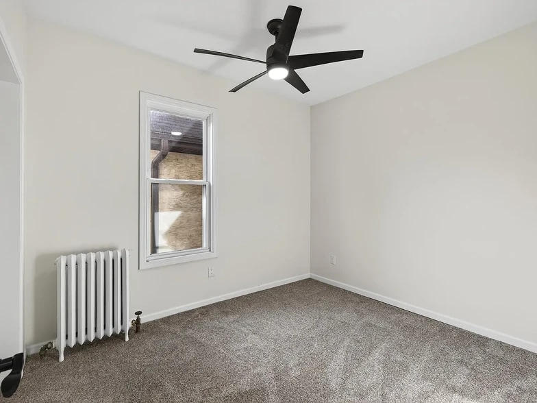 Building Photo - 1730 5th St NE