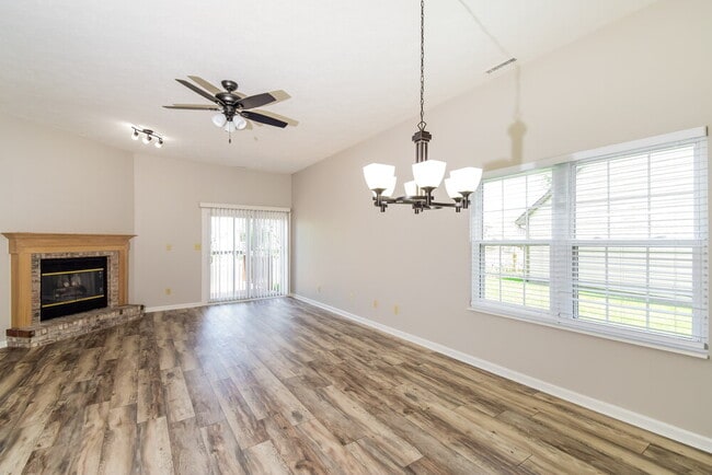 Building Photo - 1820 Beckenbauer Ln