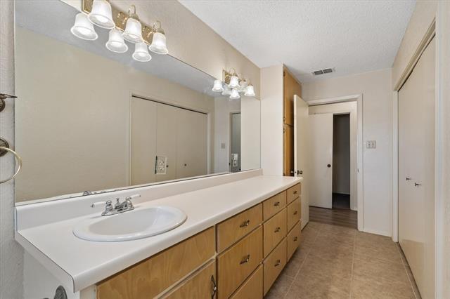 Building Photo - 2715 Tin Top Rd