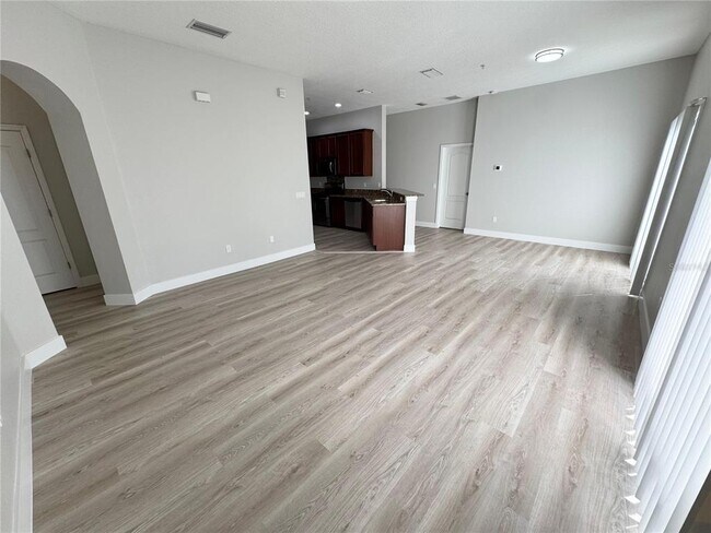 Building Photo - 10703 Yellow Tiger Lily Dr