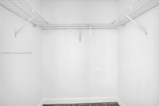 Building Photo - 5271 SW 173rd Ave