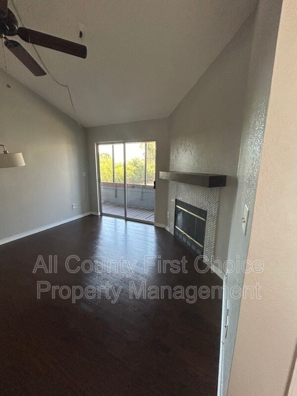 Building Photo - 10263 Gandy Blvd N
