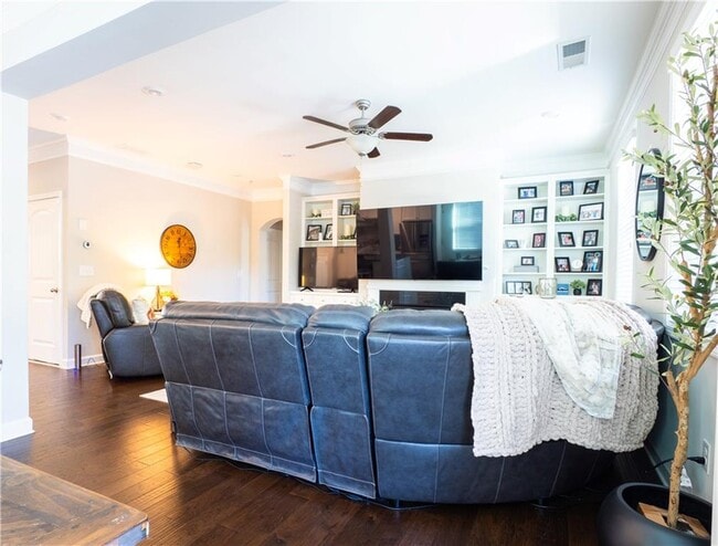 Building Photo - 2720 Canter Meadow Dr