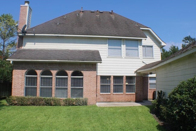 Building Photo - 2411 Rose Hollow Dr