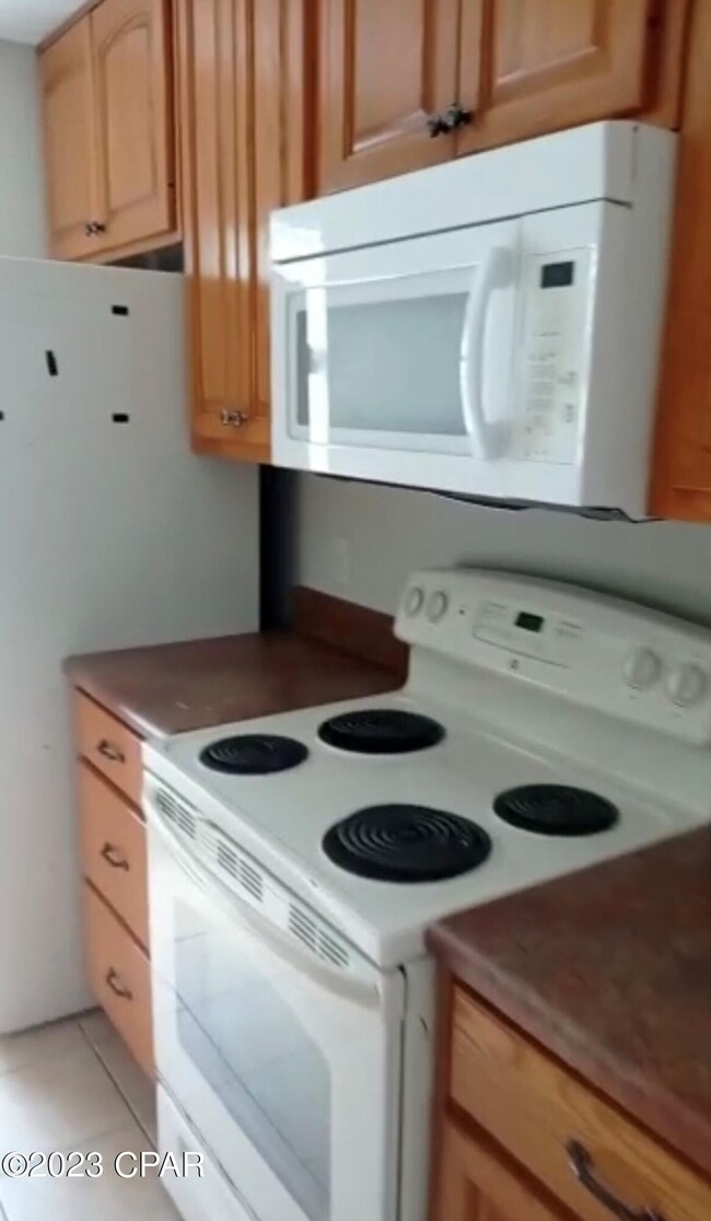 Building Photo - 730 Mulberry Ave