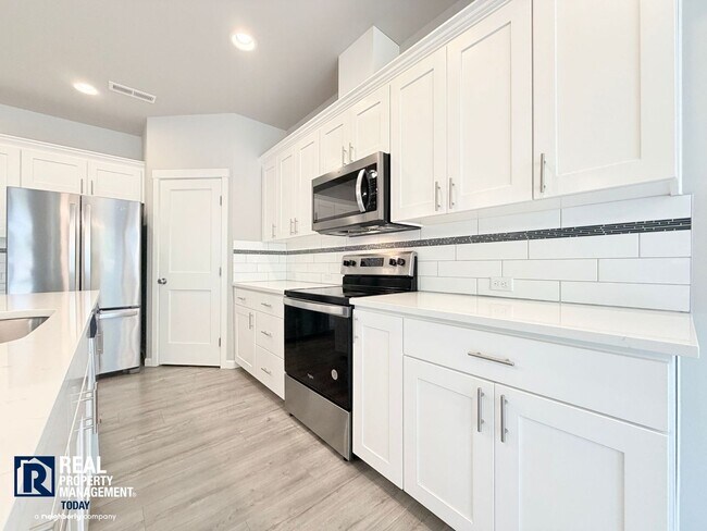 Building Photo - Easy JBLM Commute Like-New 4BR Home with 3-Car Garage & Bonus Office