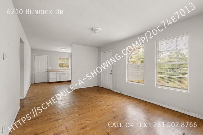 Building Photo - 6210 Bundick Dr