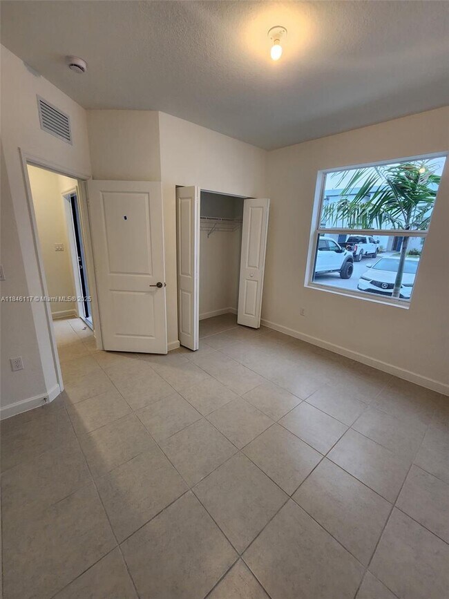 Building Photo - 35737 SW 178th Ct