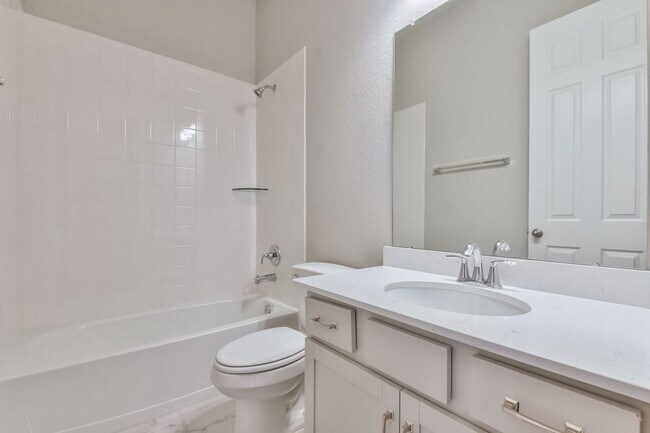 Building Photo - 27124 Regal Scott Dr