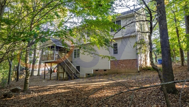 Building Photo - Beautiful 4BR, 2.5BA Home by the Eno River in North Durham