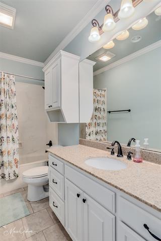 Building Photo - 297 Evangeline Creek Dr