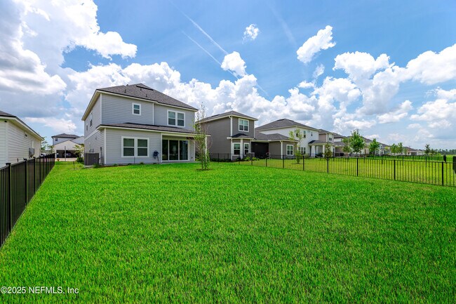 Building Photo - 350 Brookgreen Wy