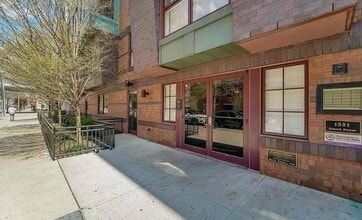 Building Photo - 1331 Grand St