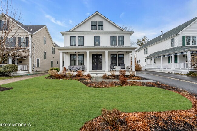 Building Photo - 513 Morris Ave