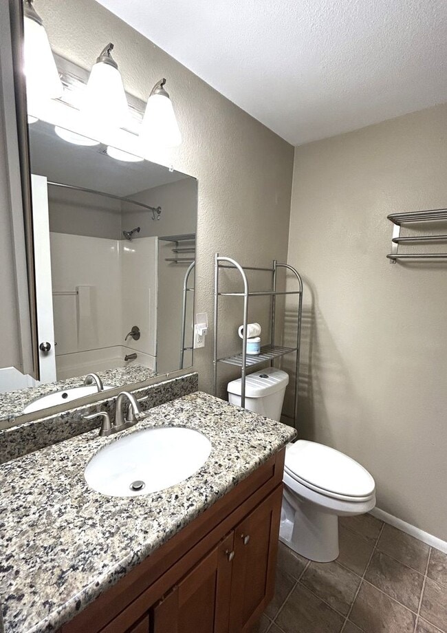 Building Photo - Rambler with Basement