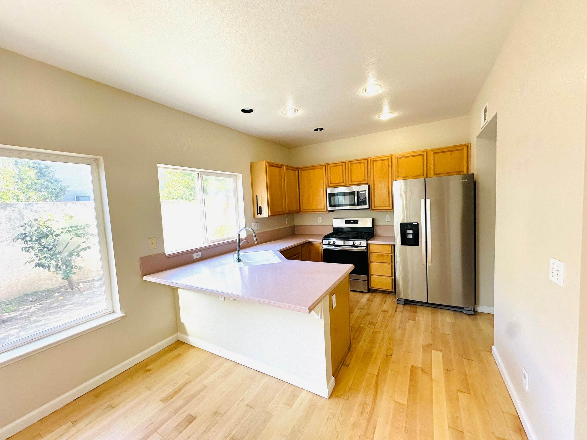 Building Photo - 3729 Seine Ct