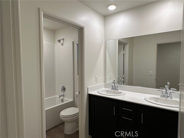 Building Photo - 14173 Cielo St