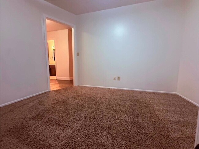 Building Photo - 3761 N Whippoorwill Ct