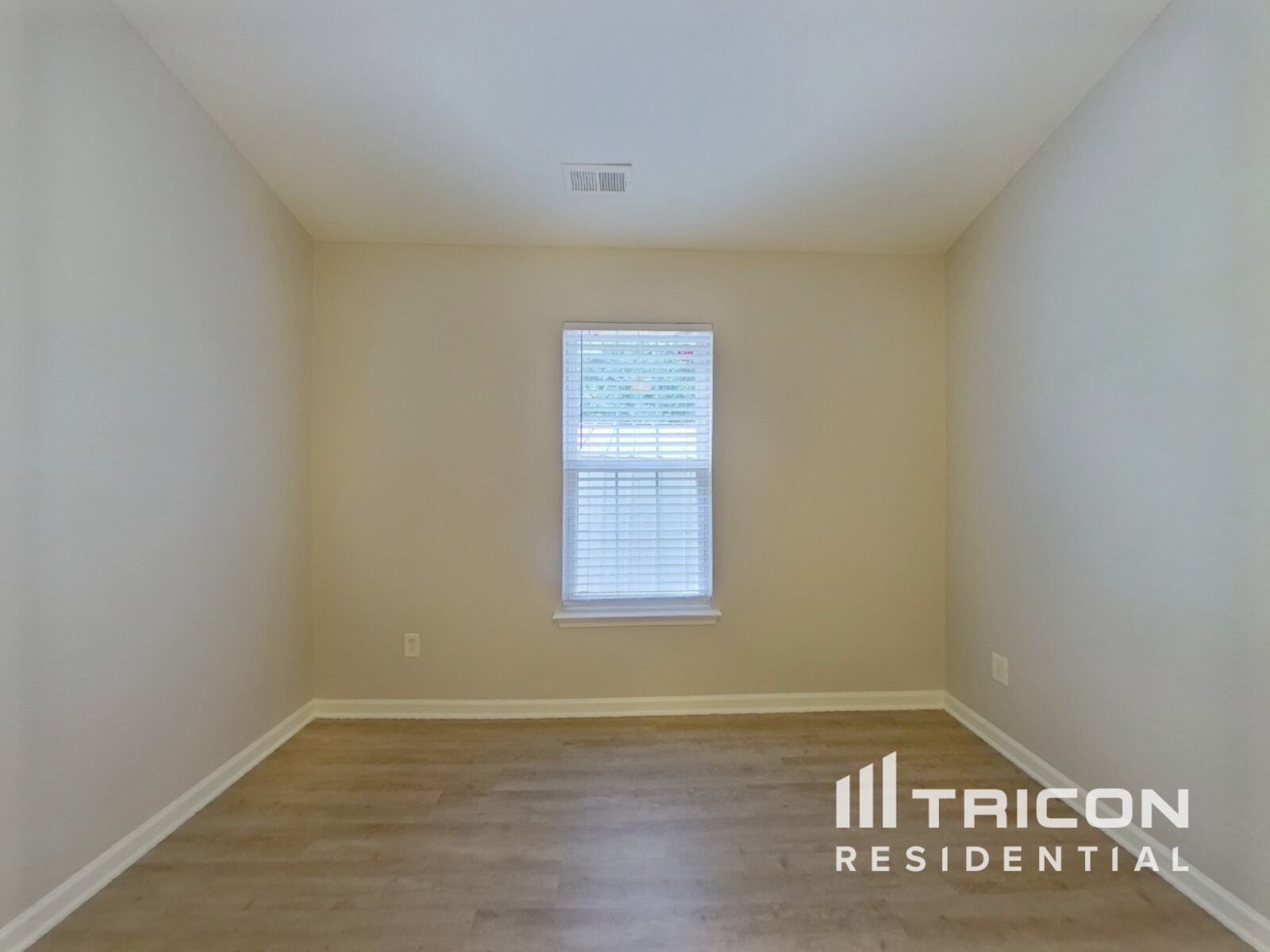 Building Photo - 1510 Verese Ct