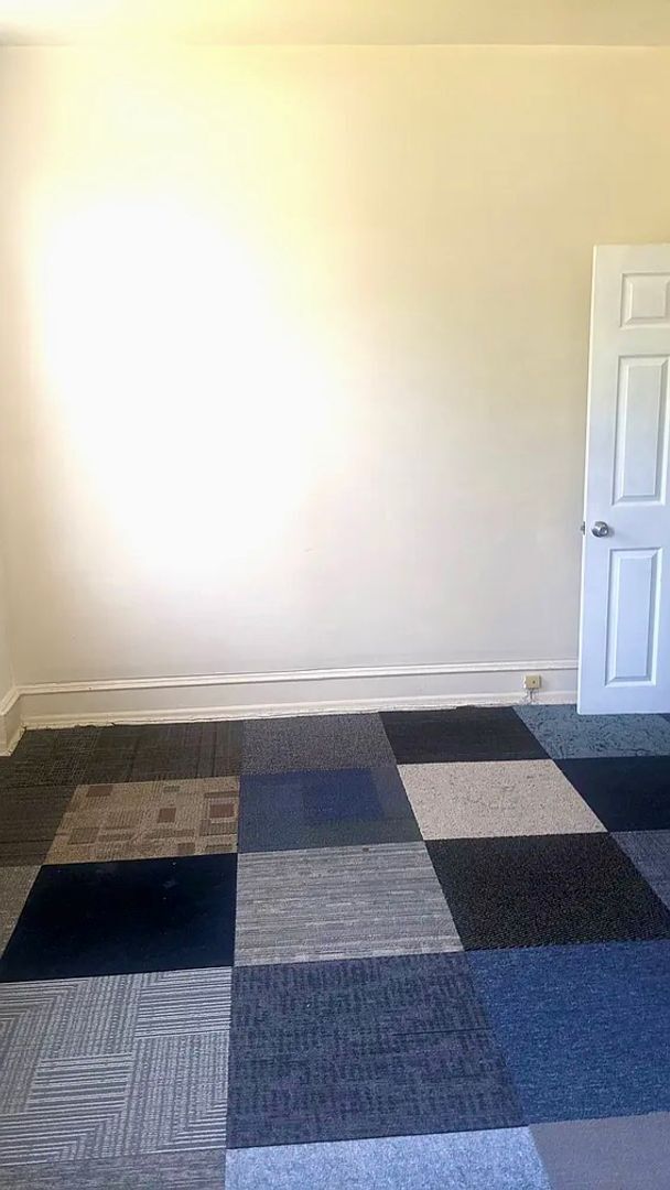 Building Photo - 2211 N 4th St