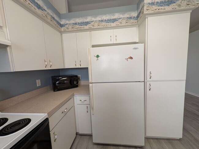 Building Photo - Lovely 3/2/2 Citrus Springs home with Hot Tub