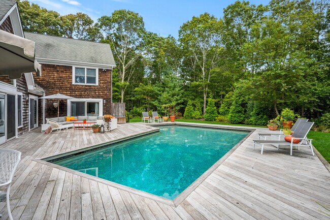 Building Photo - 38 Pheasant Run