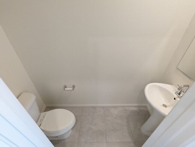 Building Photo - 7703 Moore Crk Ln