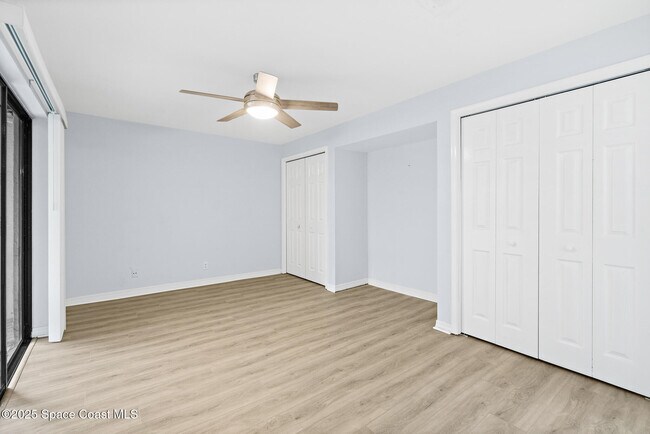 Building Photo - 8753 Live Oak Ct